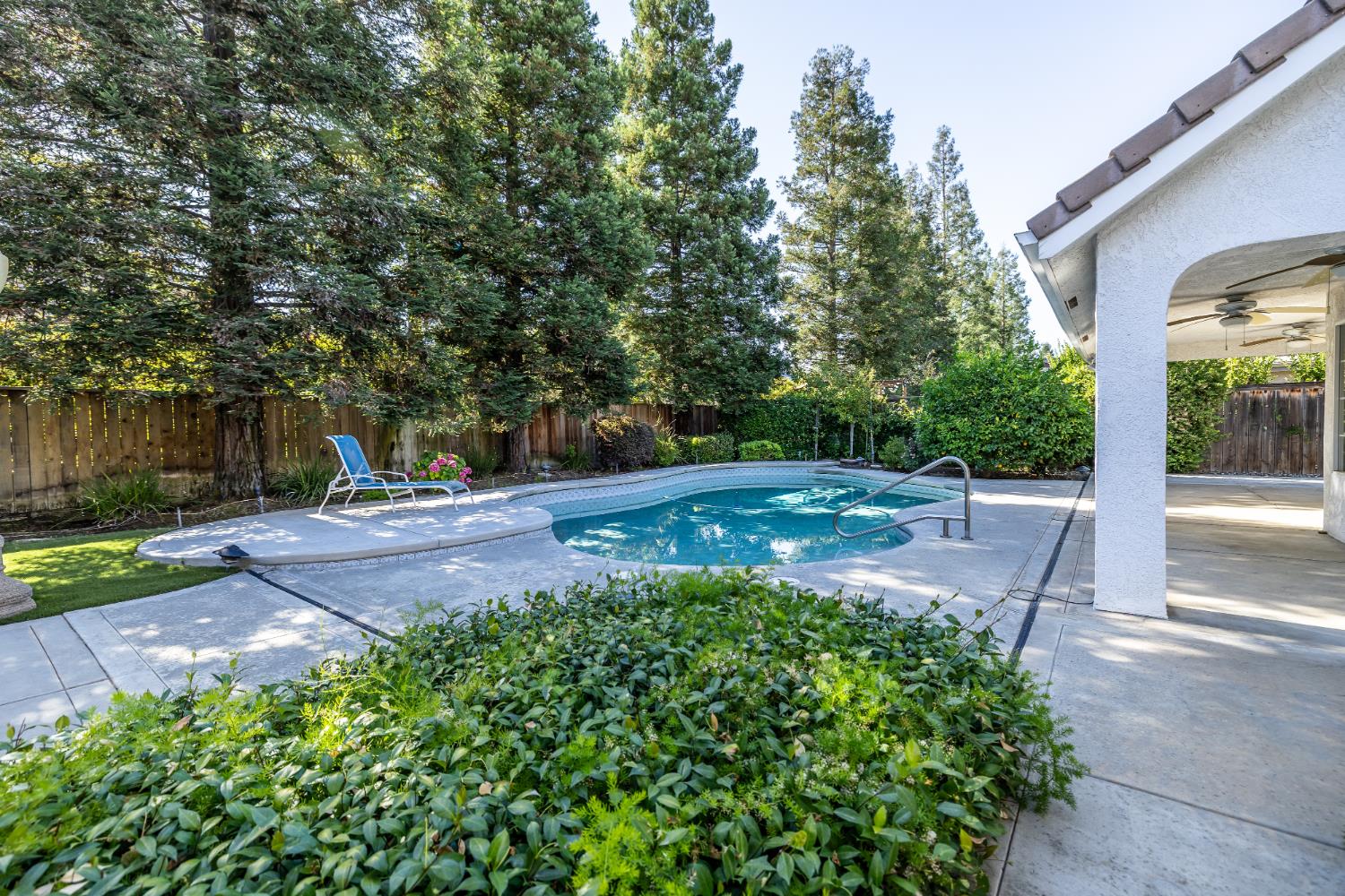 10235 N Rowell Ave, Fresno, CA 93730