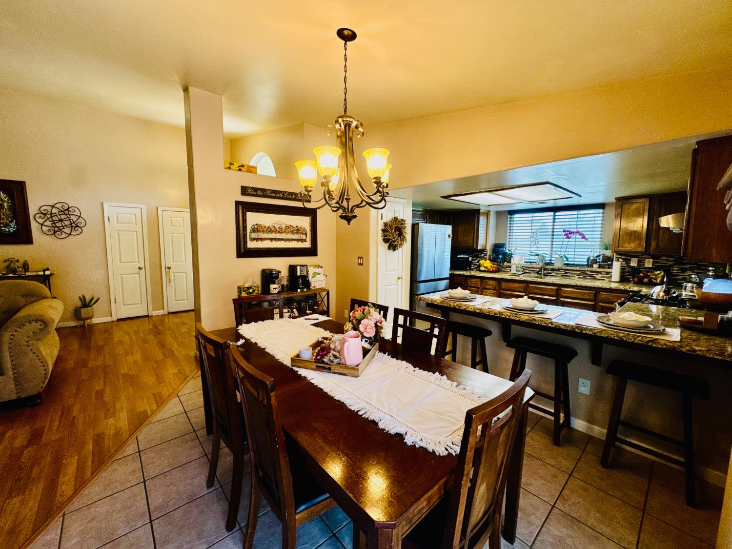 2212 S A St, Arvin, CA 93203