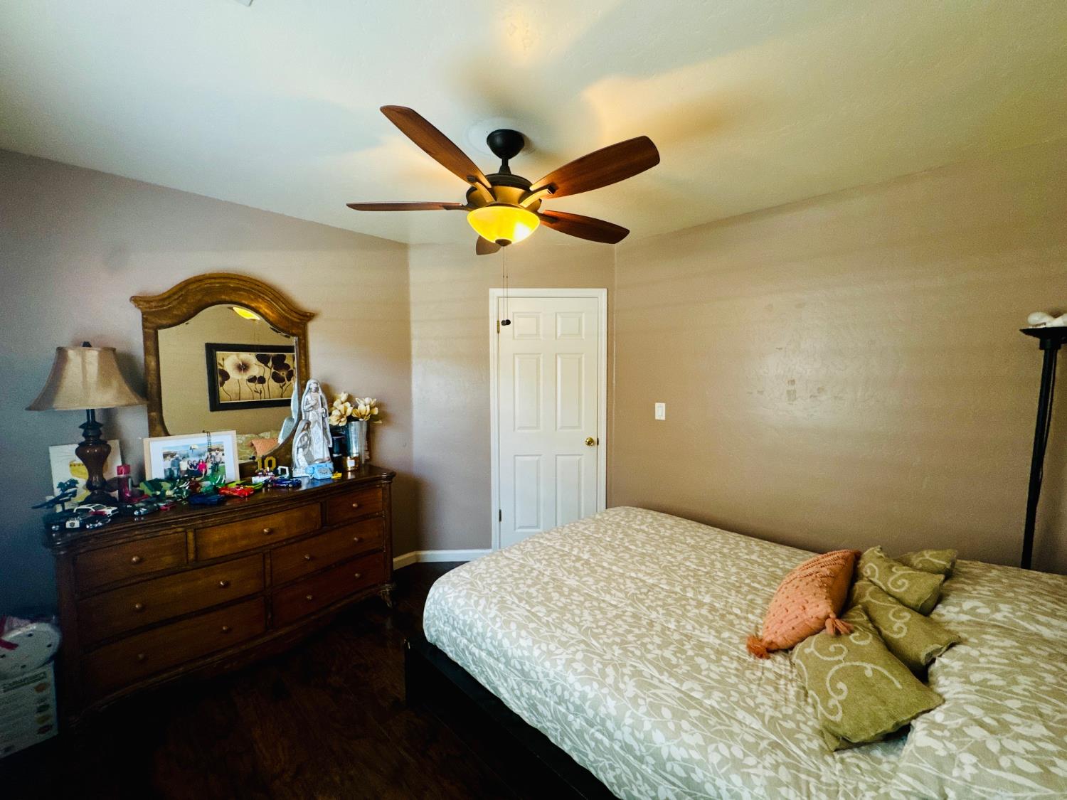 2212 S A St, Arvin, CA 93203