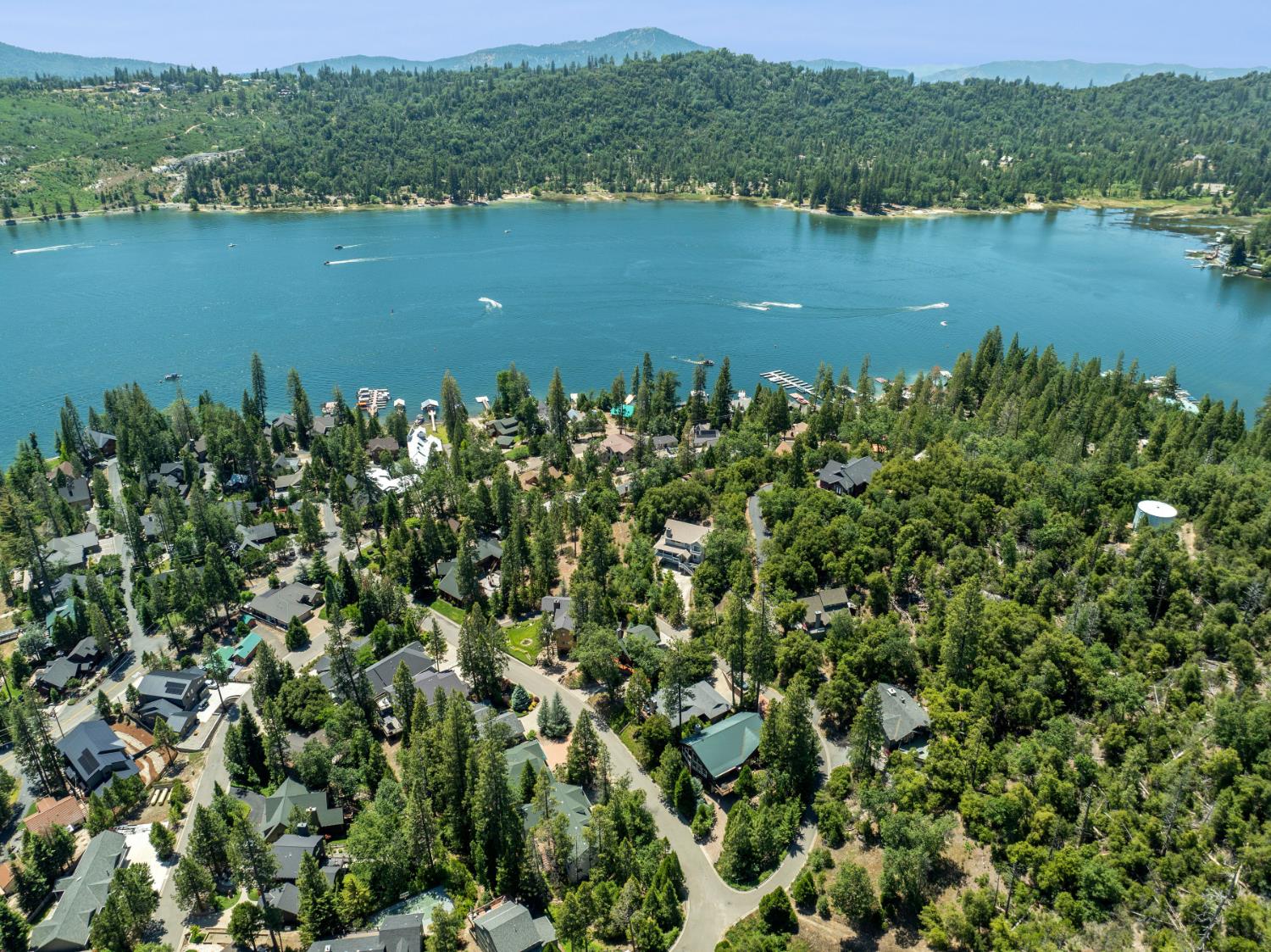 53976 Dogwood Creek Dr, Bass Lake, CA 93604