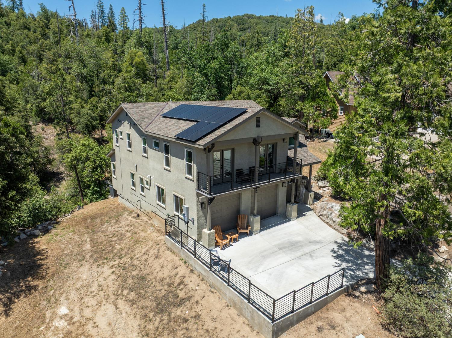 53976 Dogwood Creek Dr, Bass Lake, CA 93604