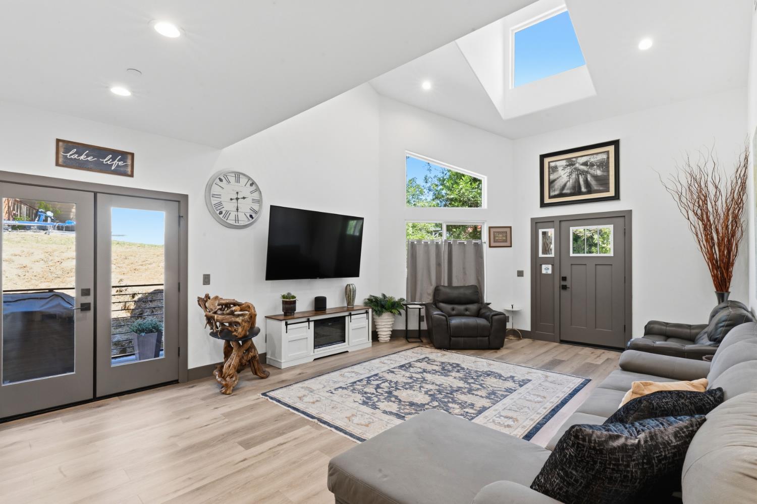 53976 Dogwood Creek Dr, Bass Lake, CA 93604