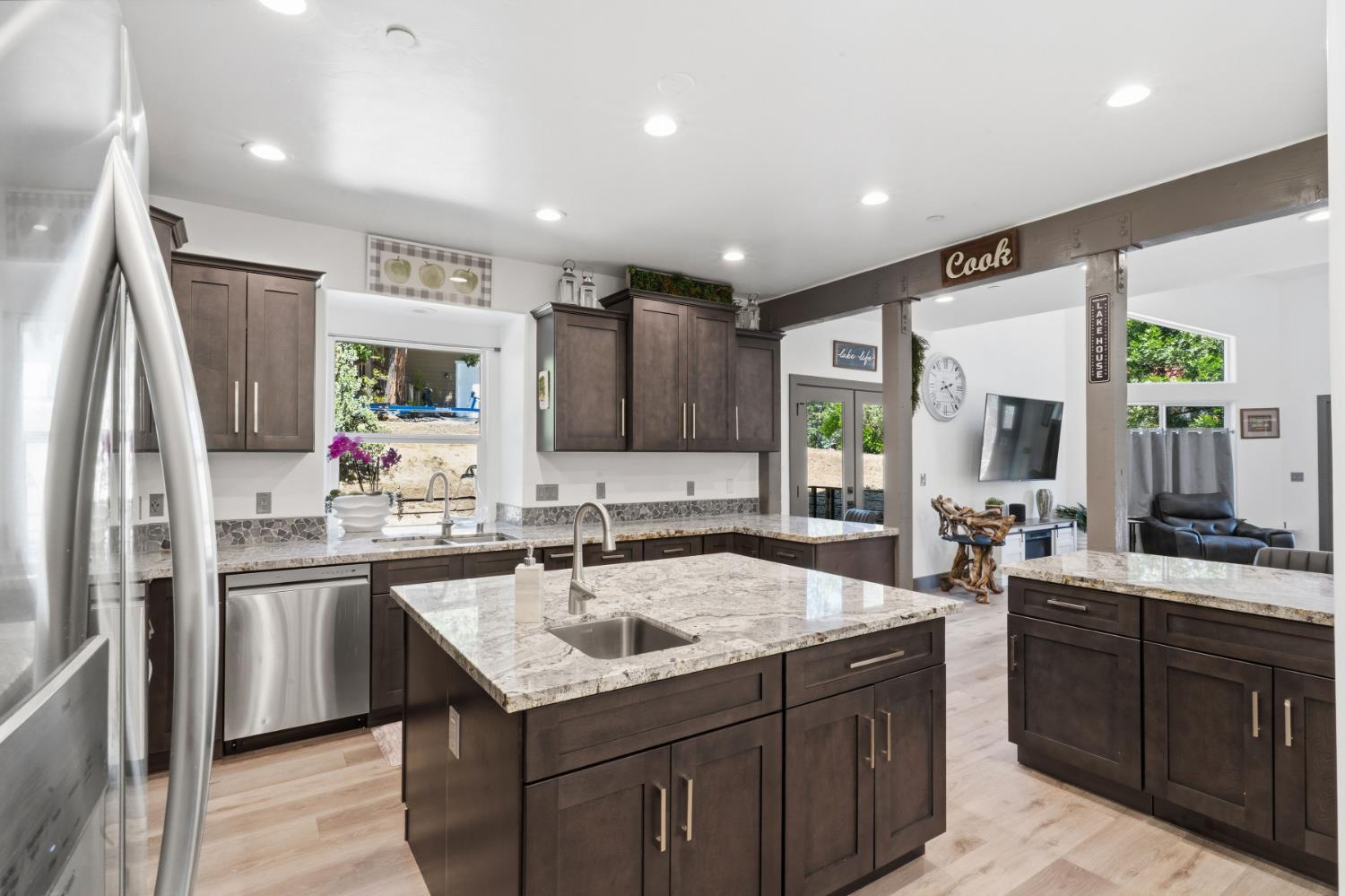 53976 Dogwood Creek Dr, Bass Lake, CA 93604