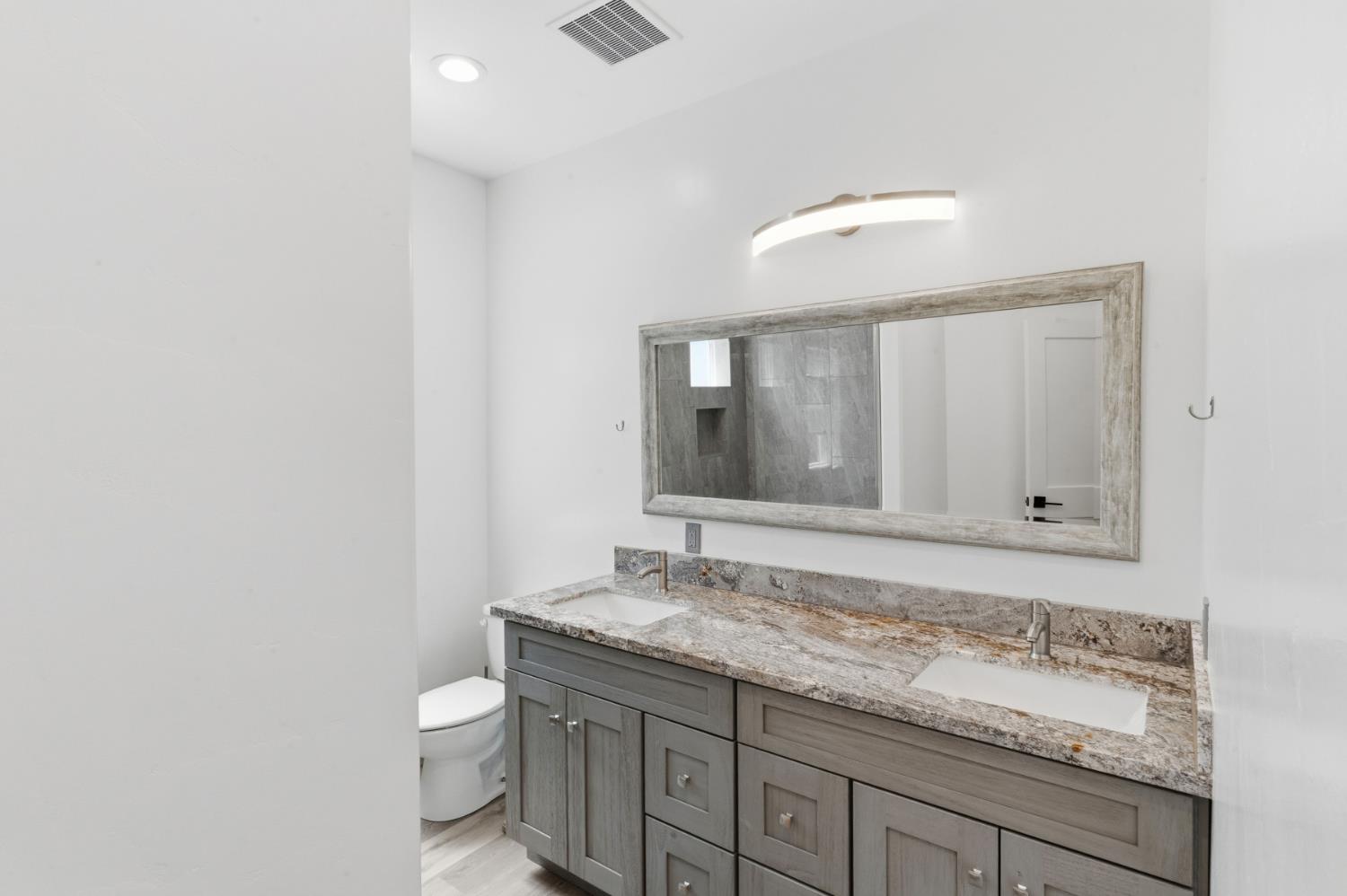 53976 Dogwood Creek Dr, Bass Lake, CA 93604