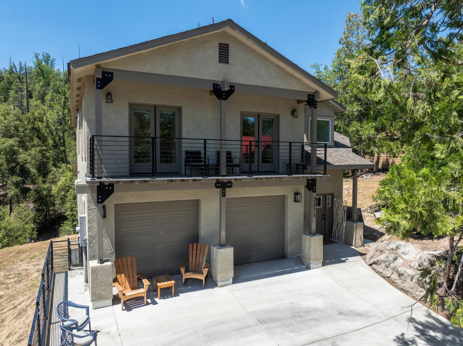53976 Dogwood Creek Dr, Bass Lake, CA 93604