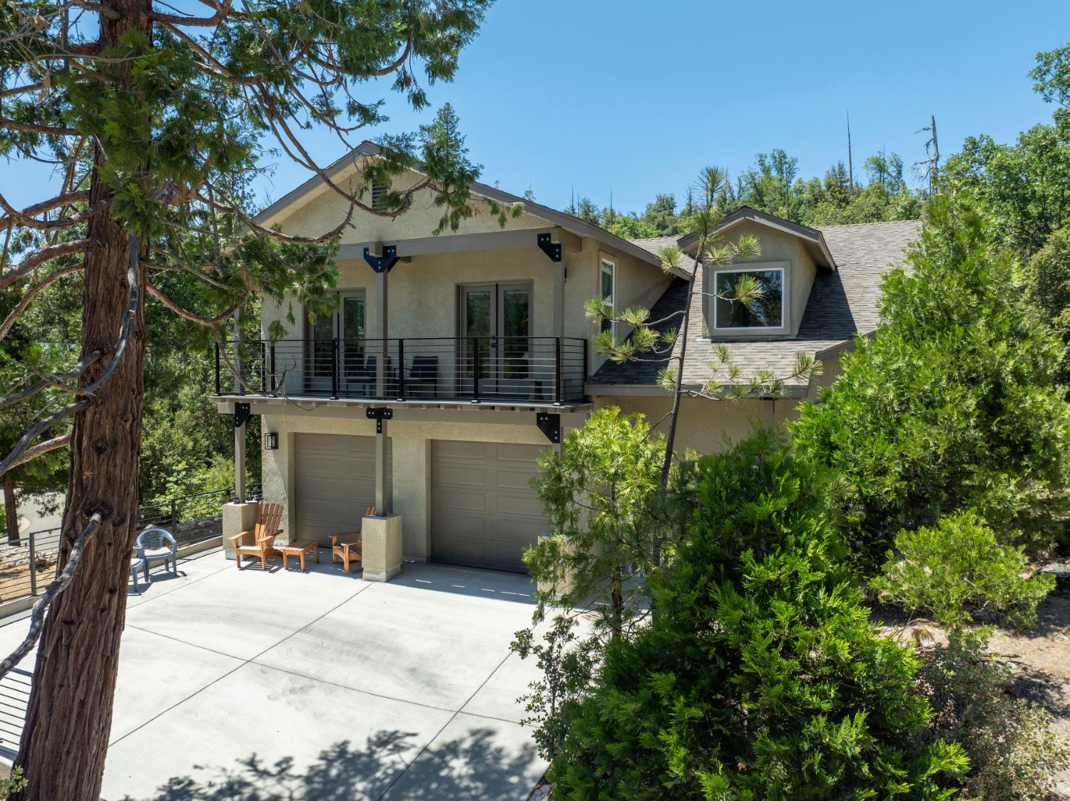 53976 Dogwood Creek Dr, Bass Lake, CA 93604