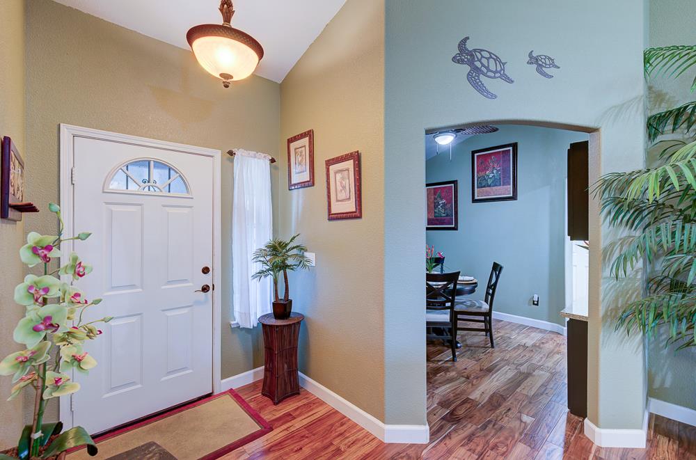 1854 E Brandywine Ln, Fresno, CA 93720