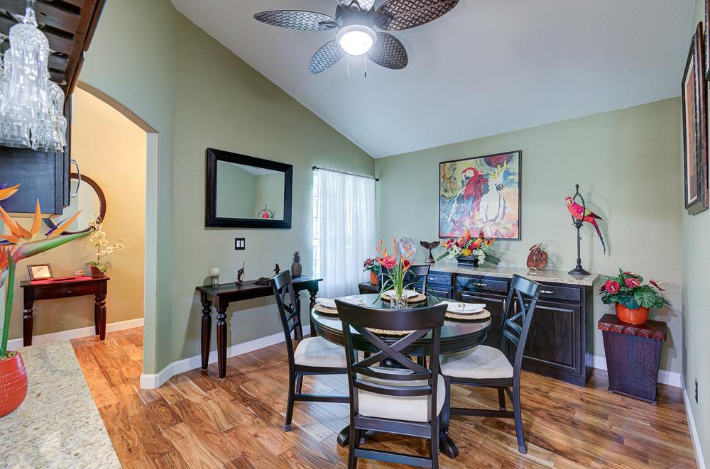 1854 E Brandywine Ln, Fresno, CA 93720