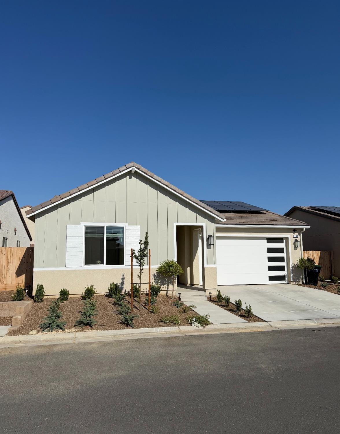 163 Reunion Way S, Madera, CA 93636