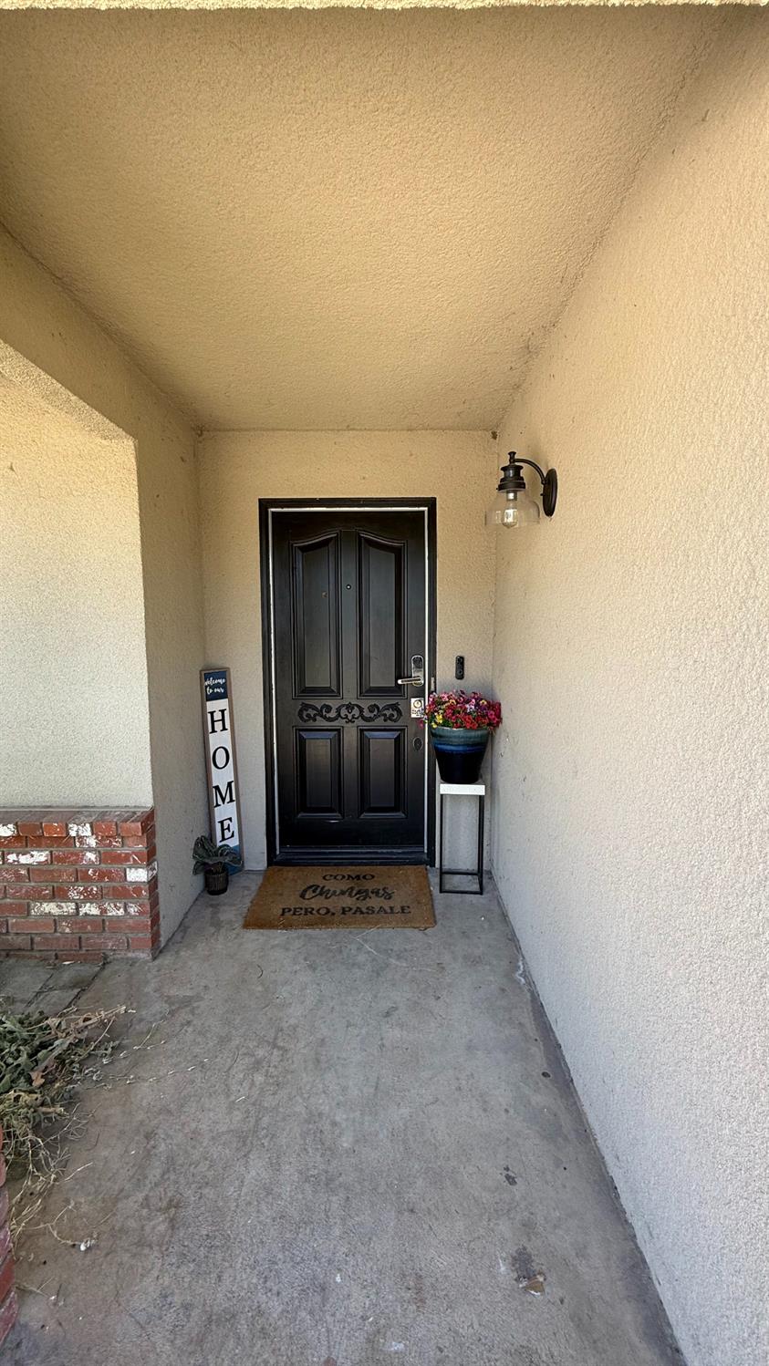 5952 E Illinois Ave, Fresno, CA 93827