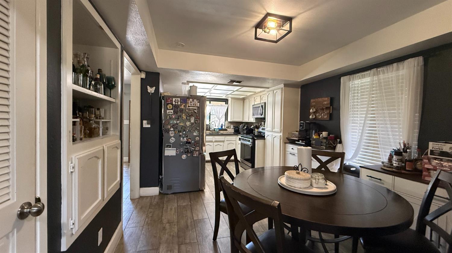 5952 E Illinois Ave, Fresno, CA 93827