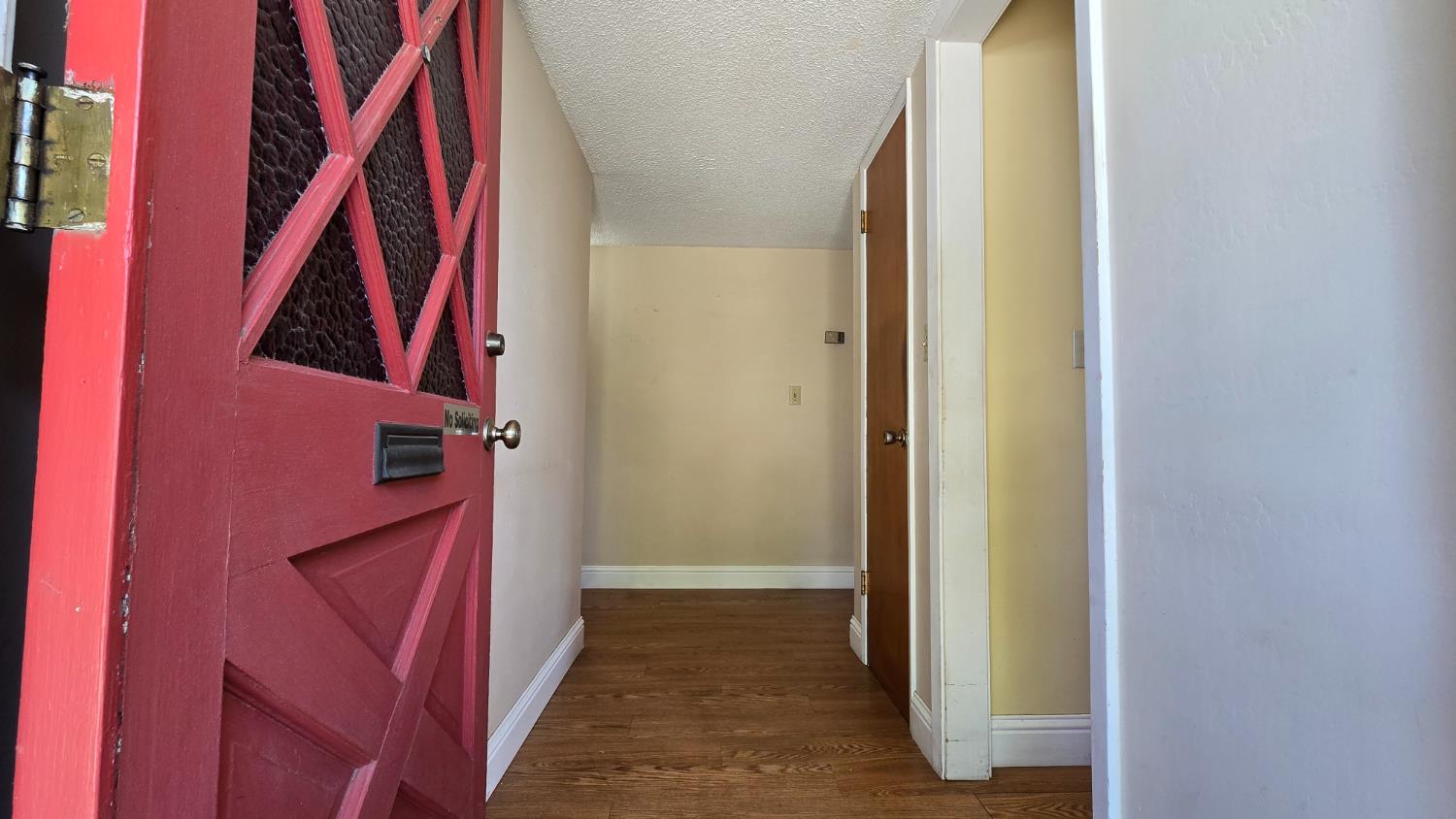 250 S Gloria, Dinuba, CA 93618