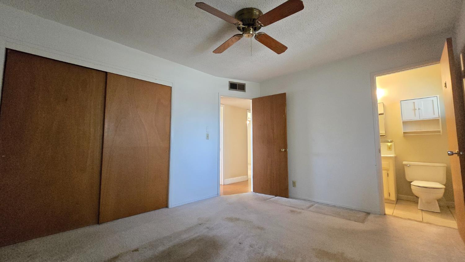 250 S Gloria, Dinuba, CA 93618