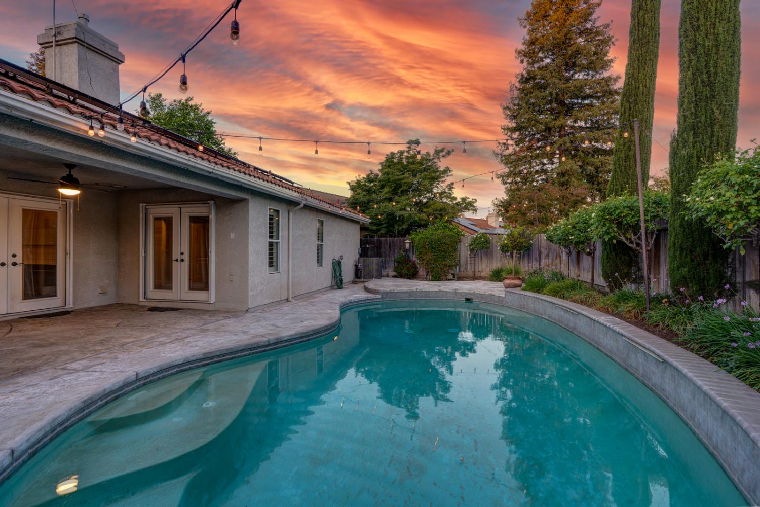 5903 W Alluvial Ave, Fresno, CA 93722