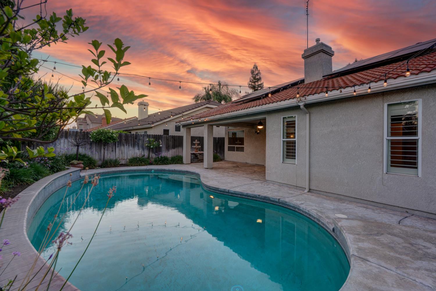 5903 W Alluvial Ave, Fresno, CA 93722