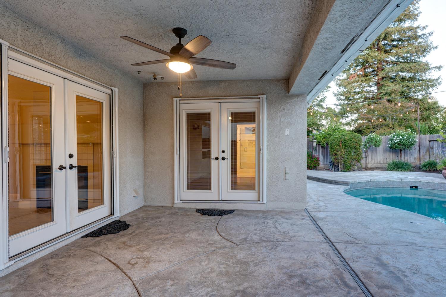5903 W Alluvial Ave, Fresno, CA 93722