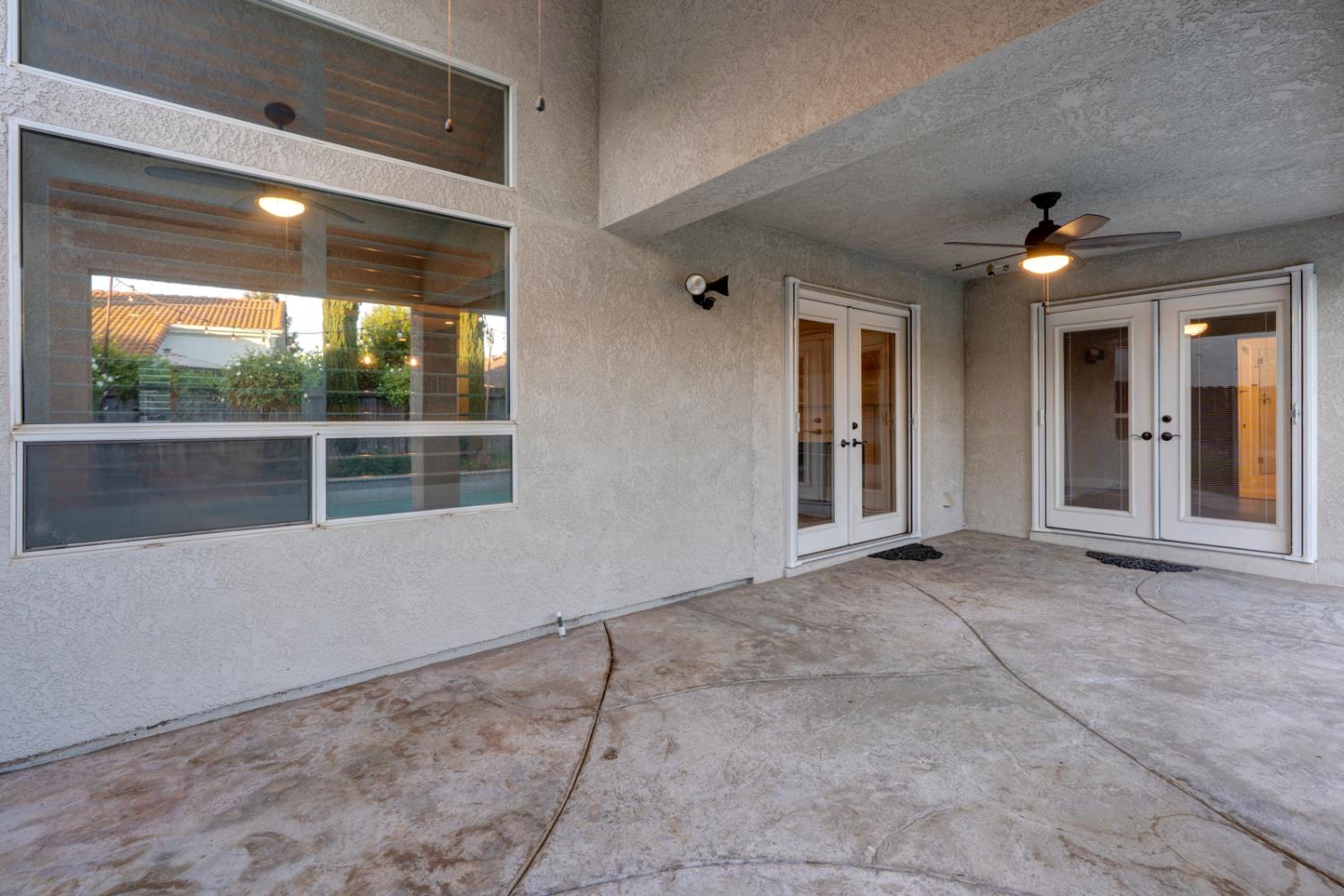 5903 W Alluvial Ave, Fresno, CA 93722