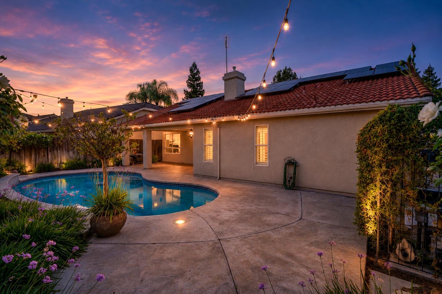 5903 W Alluvial Ave, Fresno, CA 93722