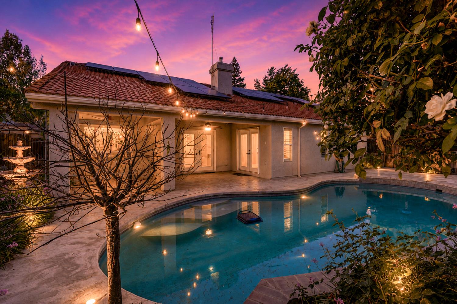 5903 W Alluvial Ave, Fresno, CA 93722