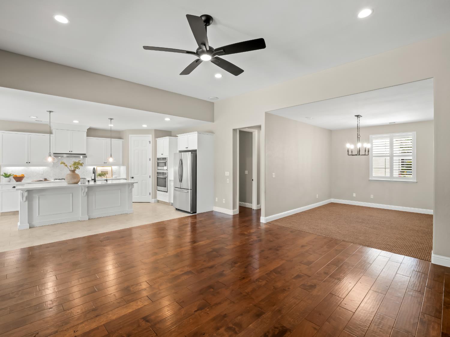 1970 N Langley, Clovis, CA 93619
