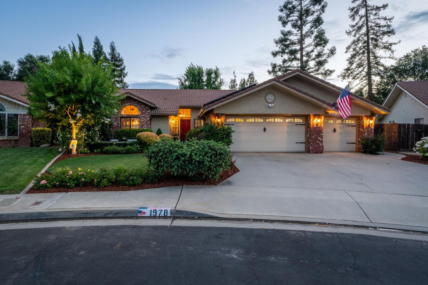 1978 Gibson Ave, Clovis, CA 93611