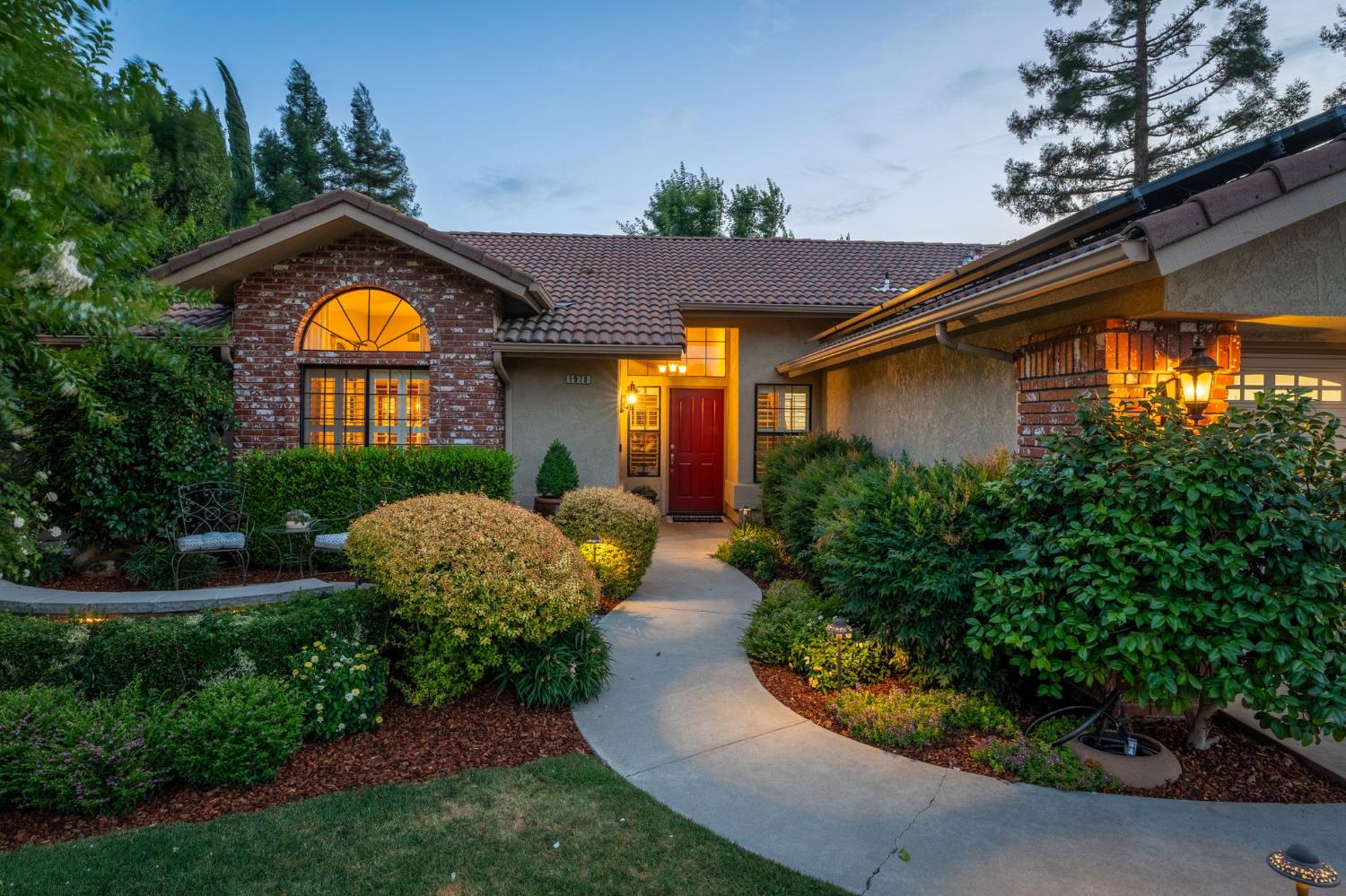 1978 Gibson Ave, Clovis, CA 93611