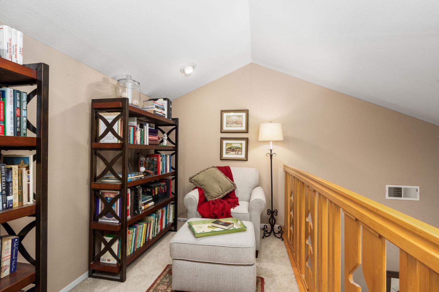 1978 Gibson Ave, Clovis, CA 93611