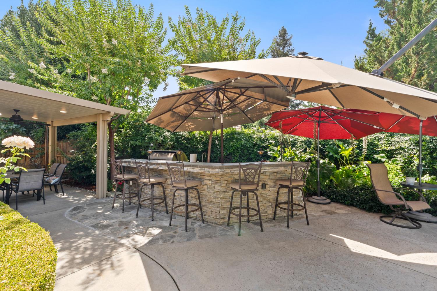 1978 Gibson Ave, Clovis, CA 93611