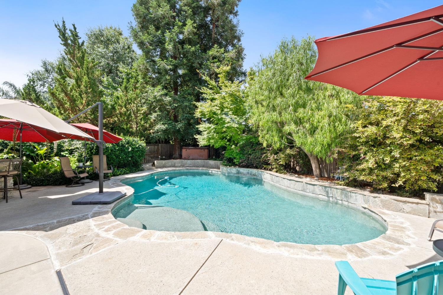 1978 Gibson Ave, Clovis, CA 93611