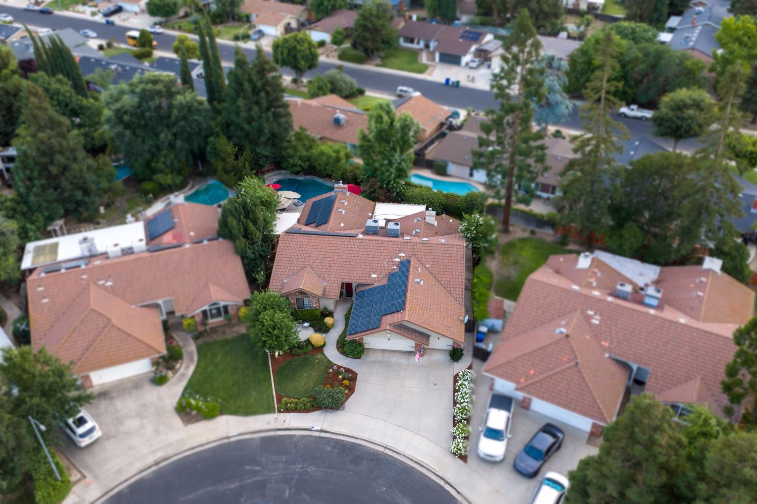 1978 Gibson Ave, Clovis, CA 93611