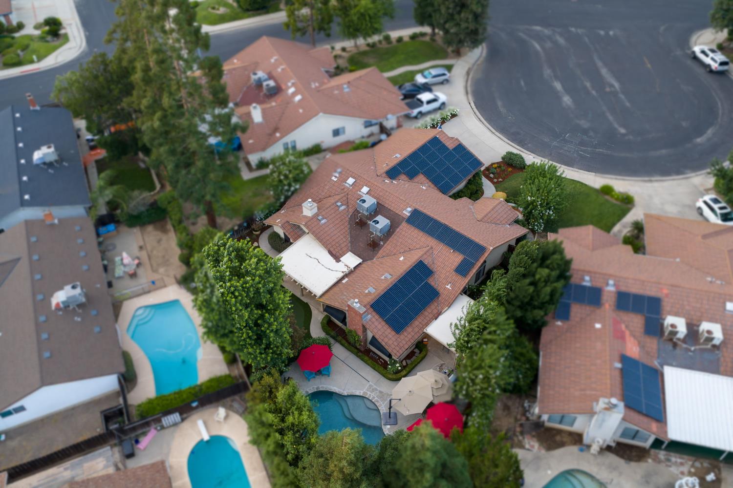 1978 Gibson Ave, Clovis, CA 93611