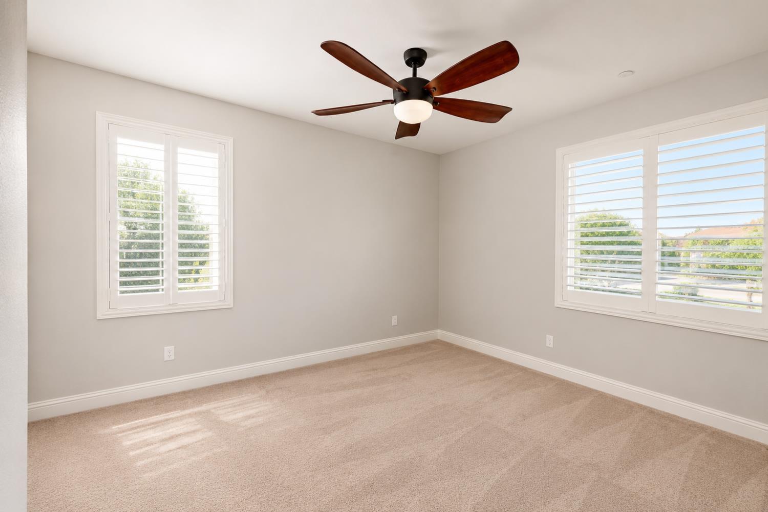 3488 Lincoln Ave, Clovis, CA 93619