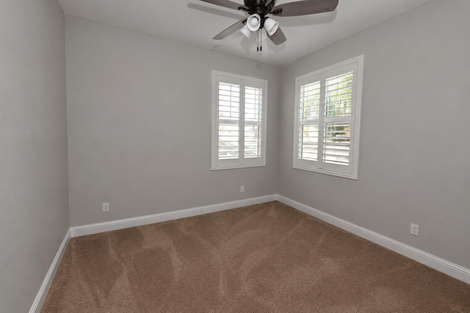 3488 Lincoln Ave, Clovis, CA 93619