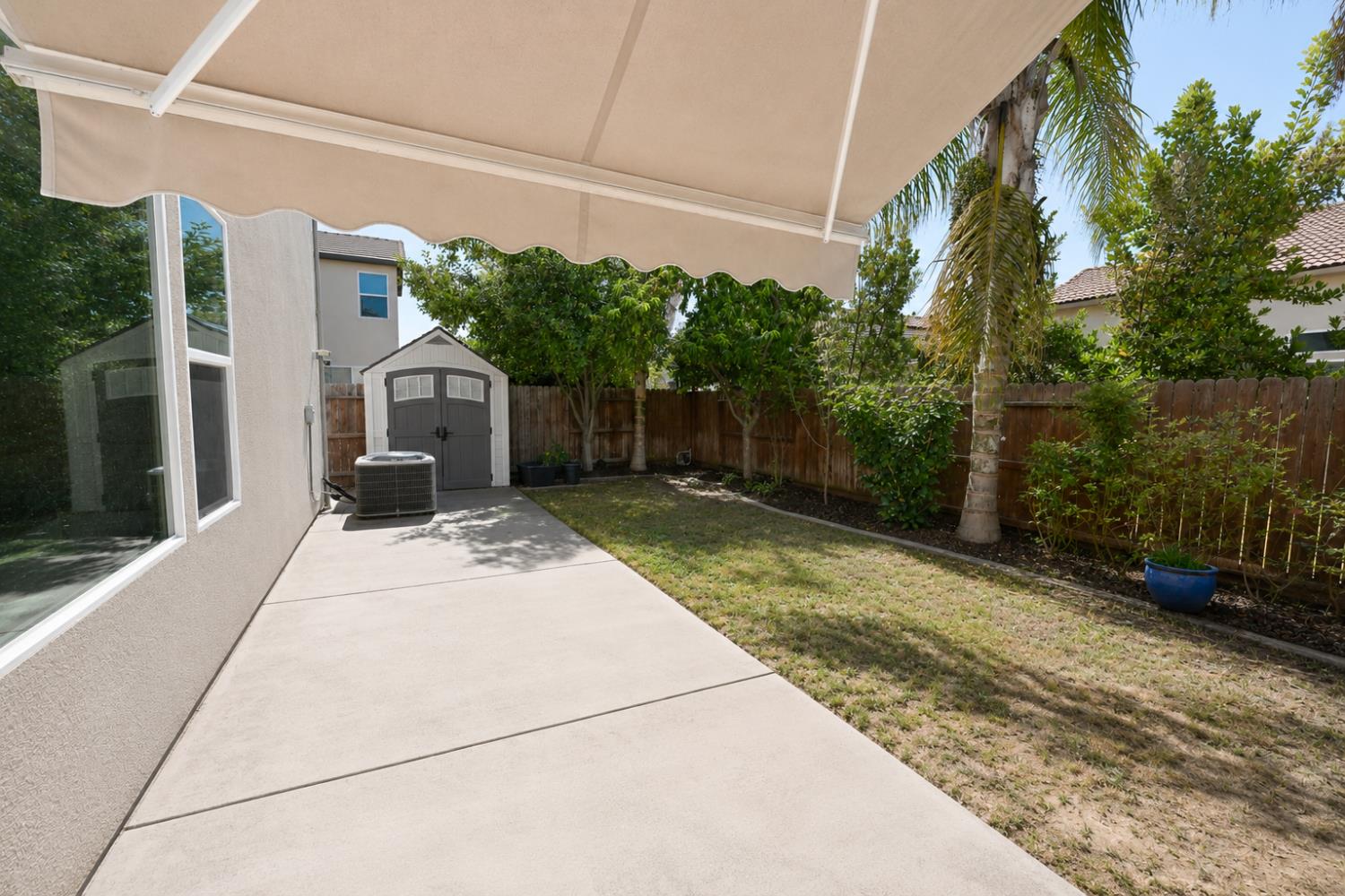 3488 Lincoln Ave, Clovis, CA 93619