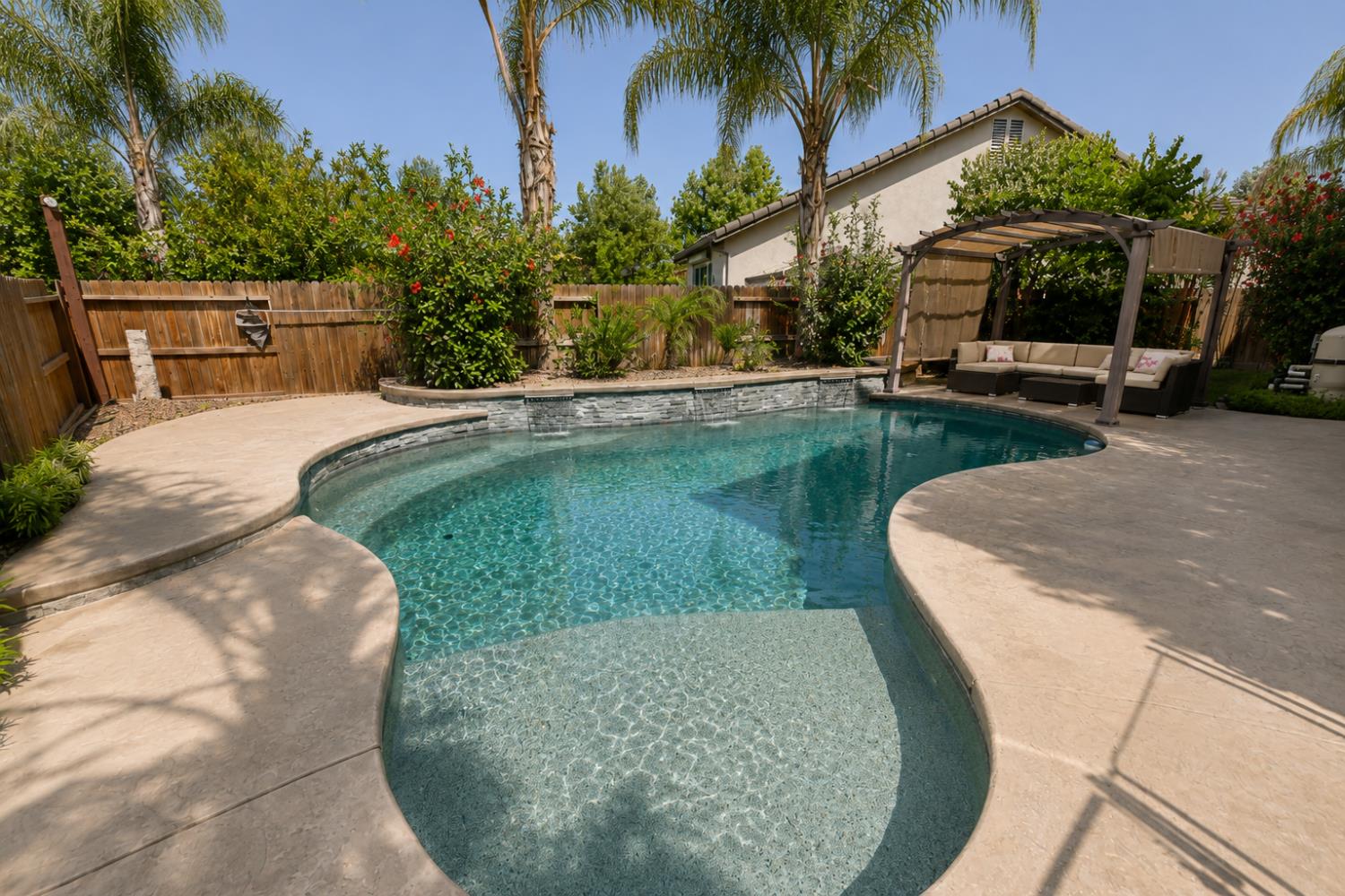 3488 Lincoln Ave, Clovis, CA 93619