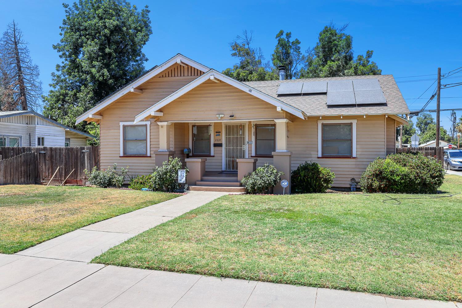 2637 A St, Selma, CA 93662