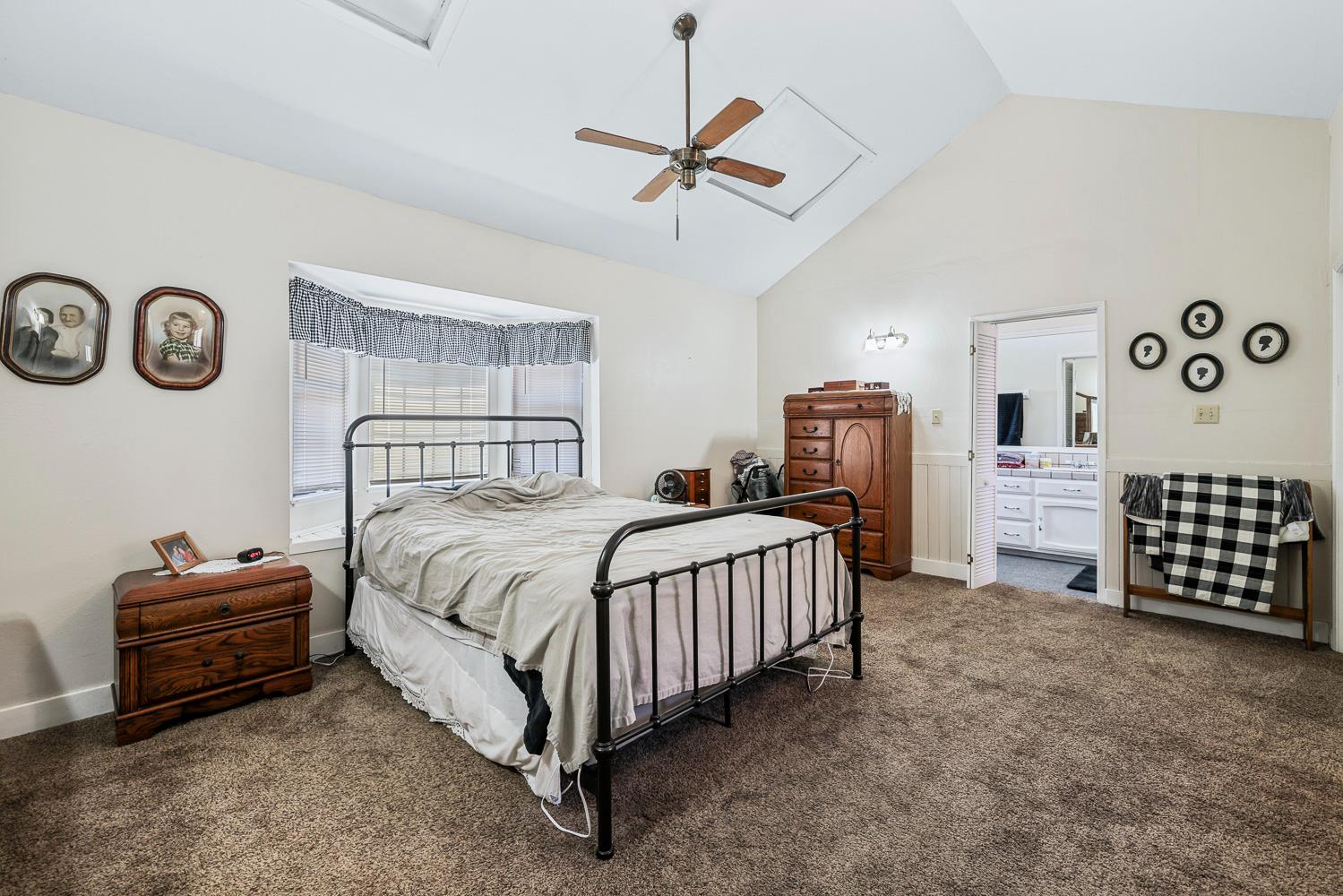 2637 A St, Selma, CA 93662