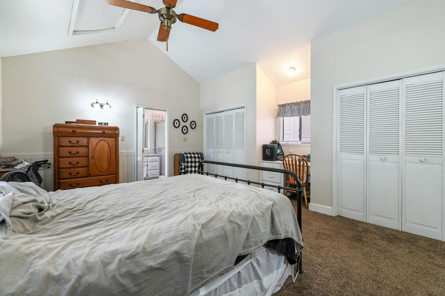 2637 A St, Selma, CA 93662
