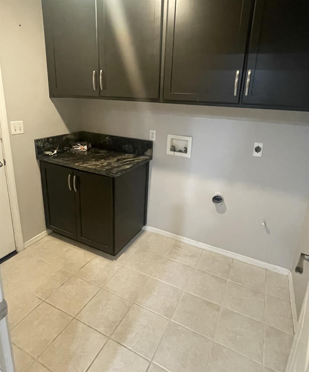 1550 Kamm Ave #110, Kingsburg, CA 93631