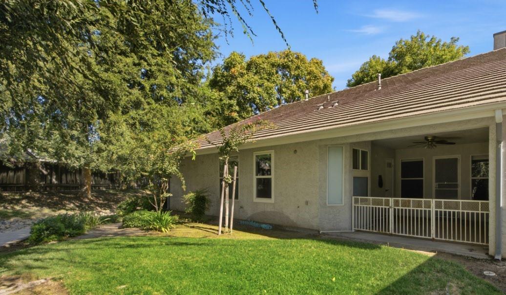 1550 Kamm Ave #110, Kingsburg, CA 93631