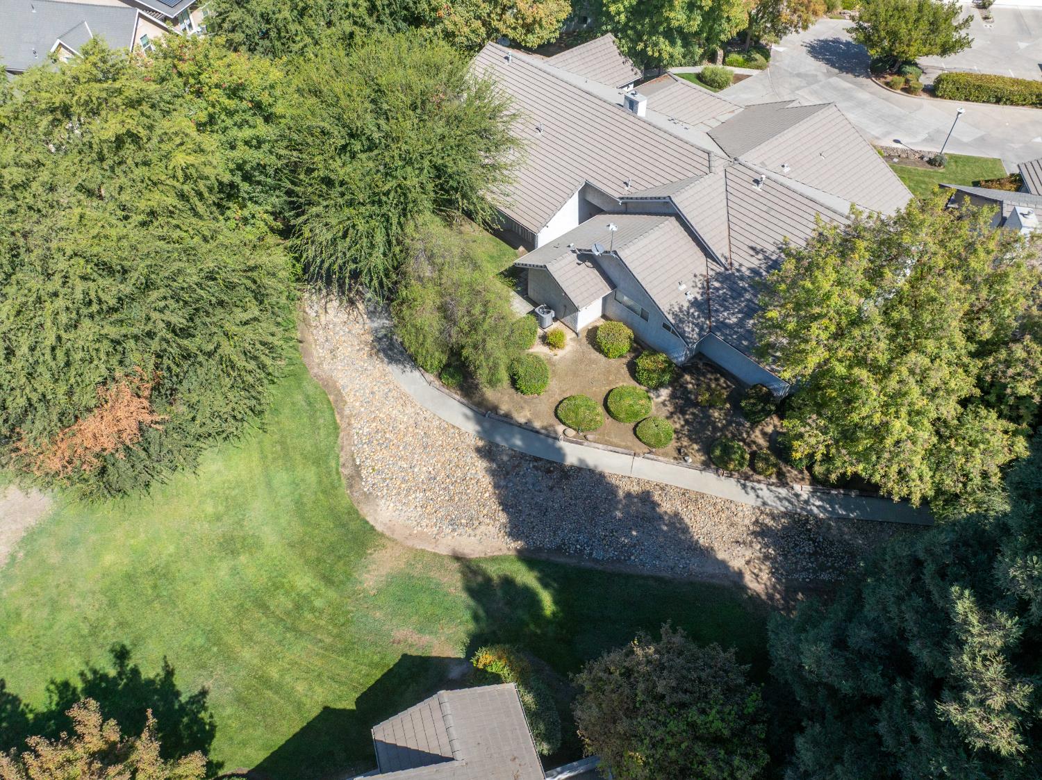 1550 Kamm Ave #110, Kingsburg, CA 93631