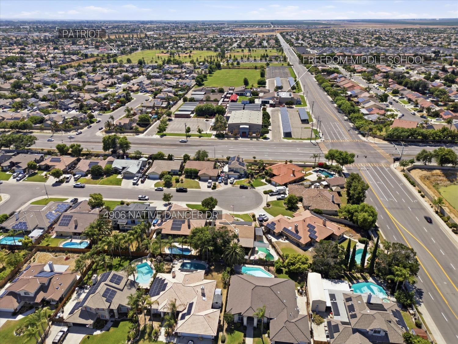 4906 Native Dancer Dr, Bakersfield, CA 93312