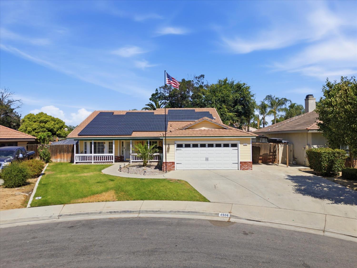 4906 Native Dancer Dr, Bakersfield, CA 93312