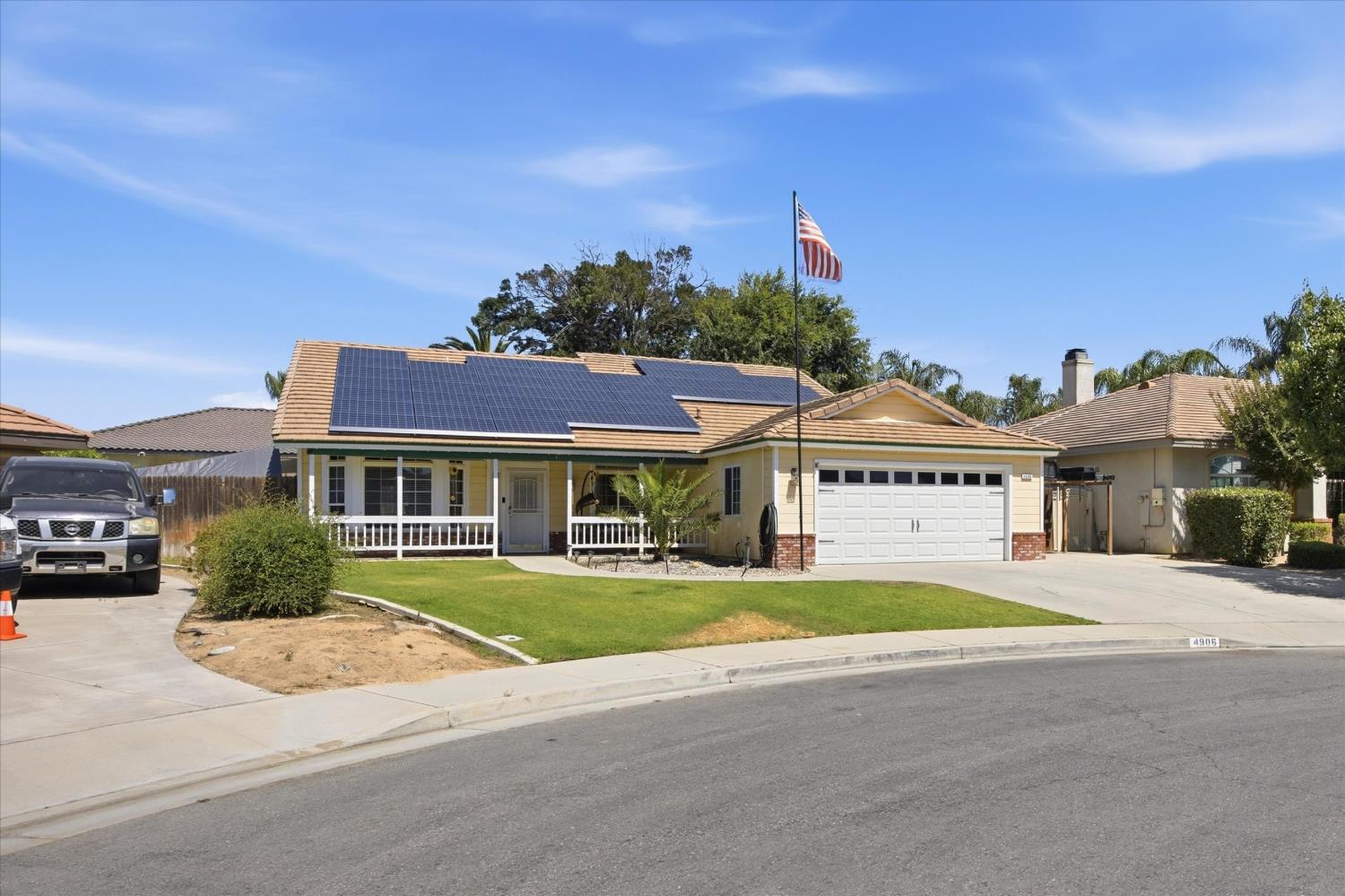 4906 Native Dancer Dr, Bakersfield, CA 93312