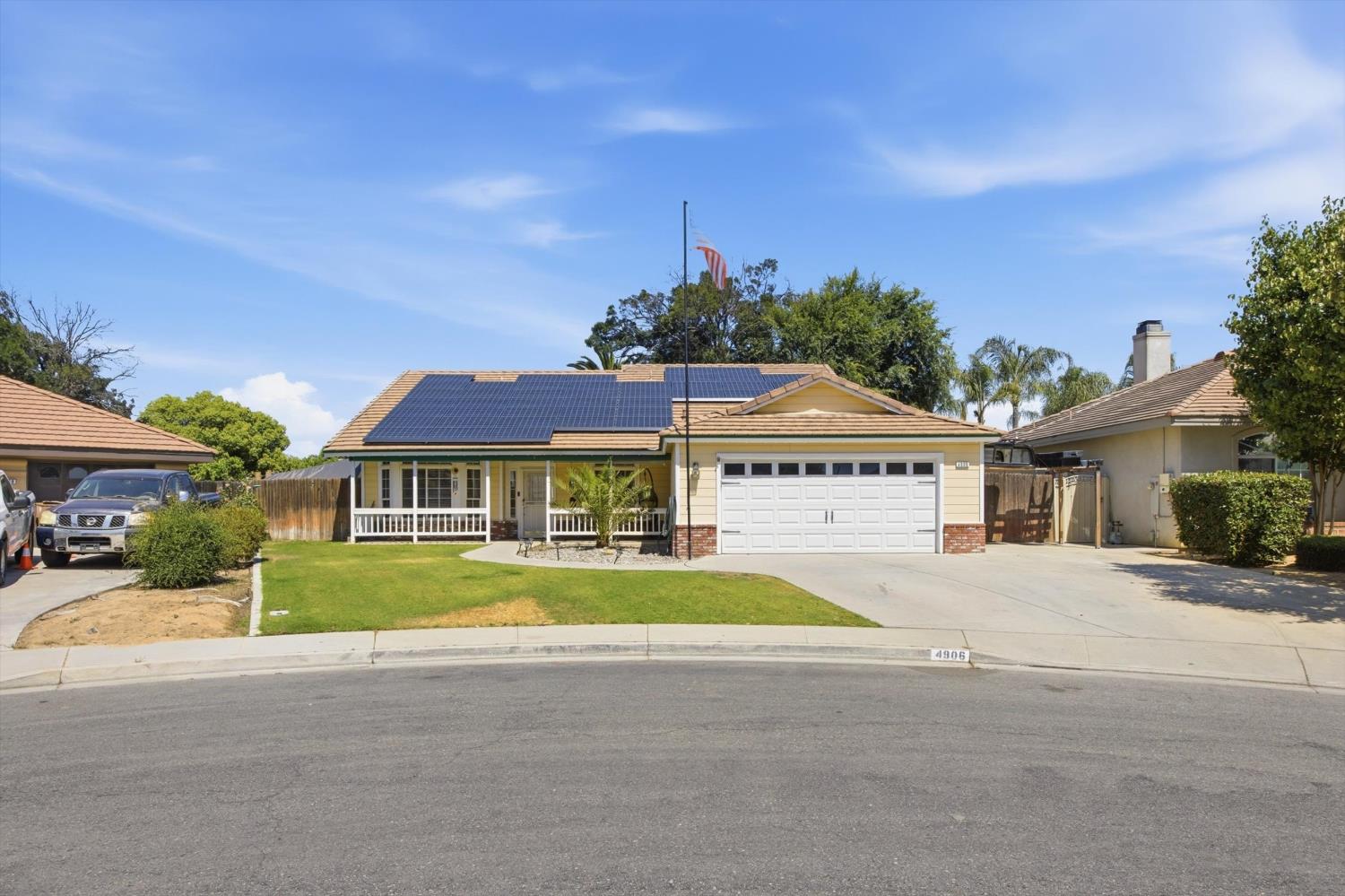 4906 Native Dancer Dr, Bakersfield, CA 93312
