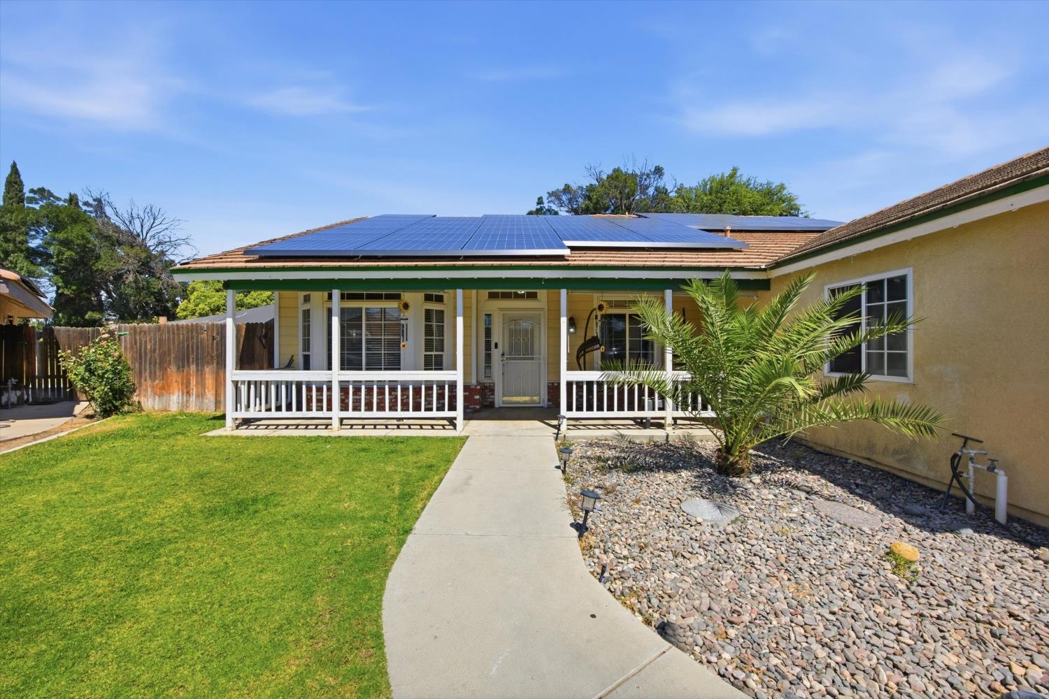 4906 Native Dancer Dr, Bakersfield, CA 93312