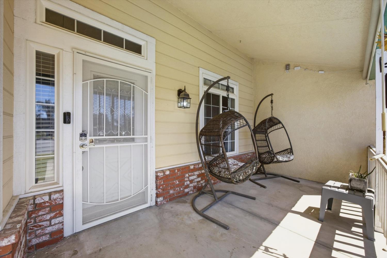 4906 Native Dancer Dr, Bakersfield, CA 93312