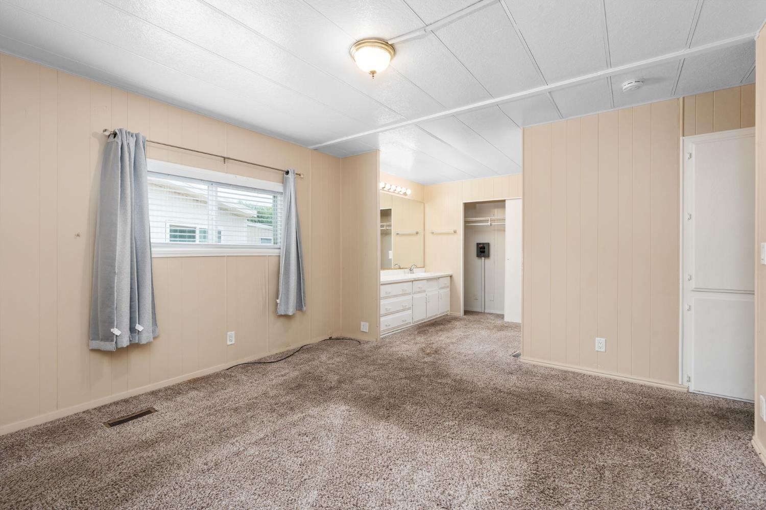 336 E Alluvial Ave #86, Fresno, CA 93720
