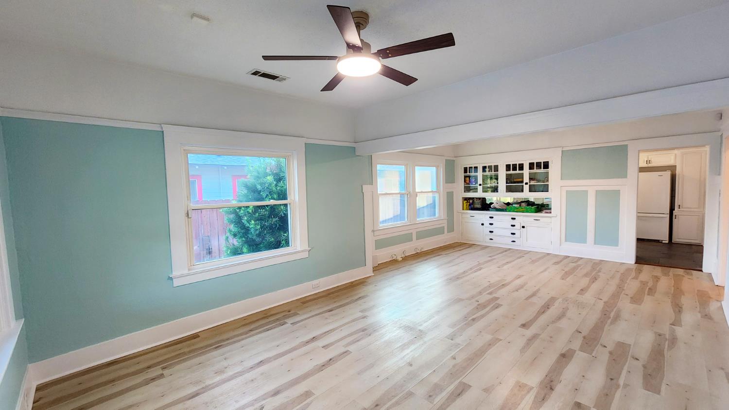 1373 N Echo Ave, Fresno, CA 93728
