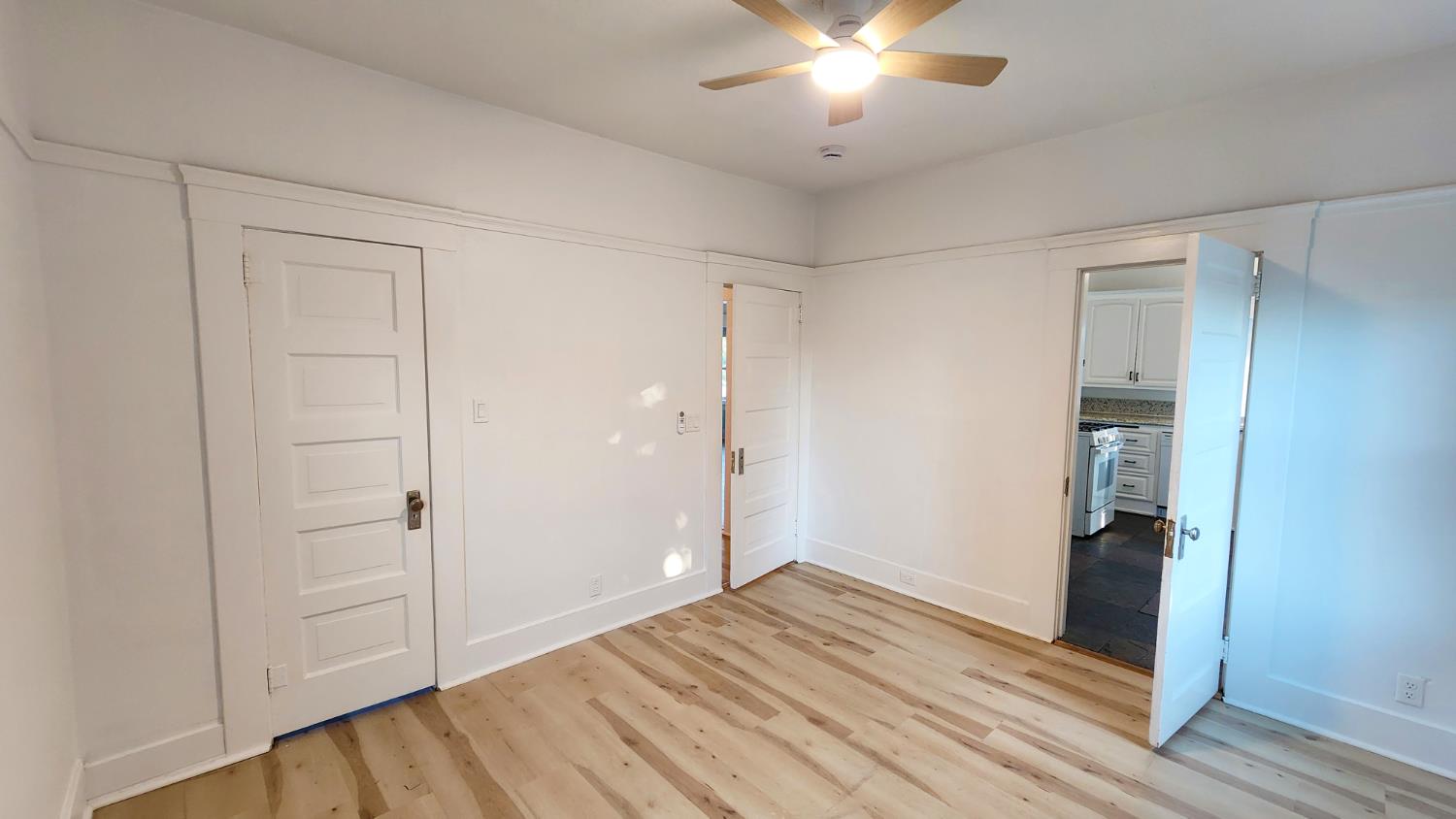 1373 N Echo Ave, Fresno, CA 93728